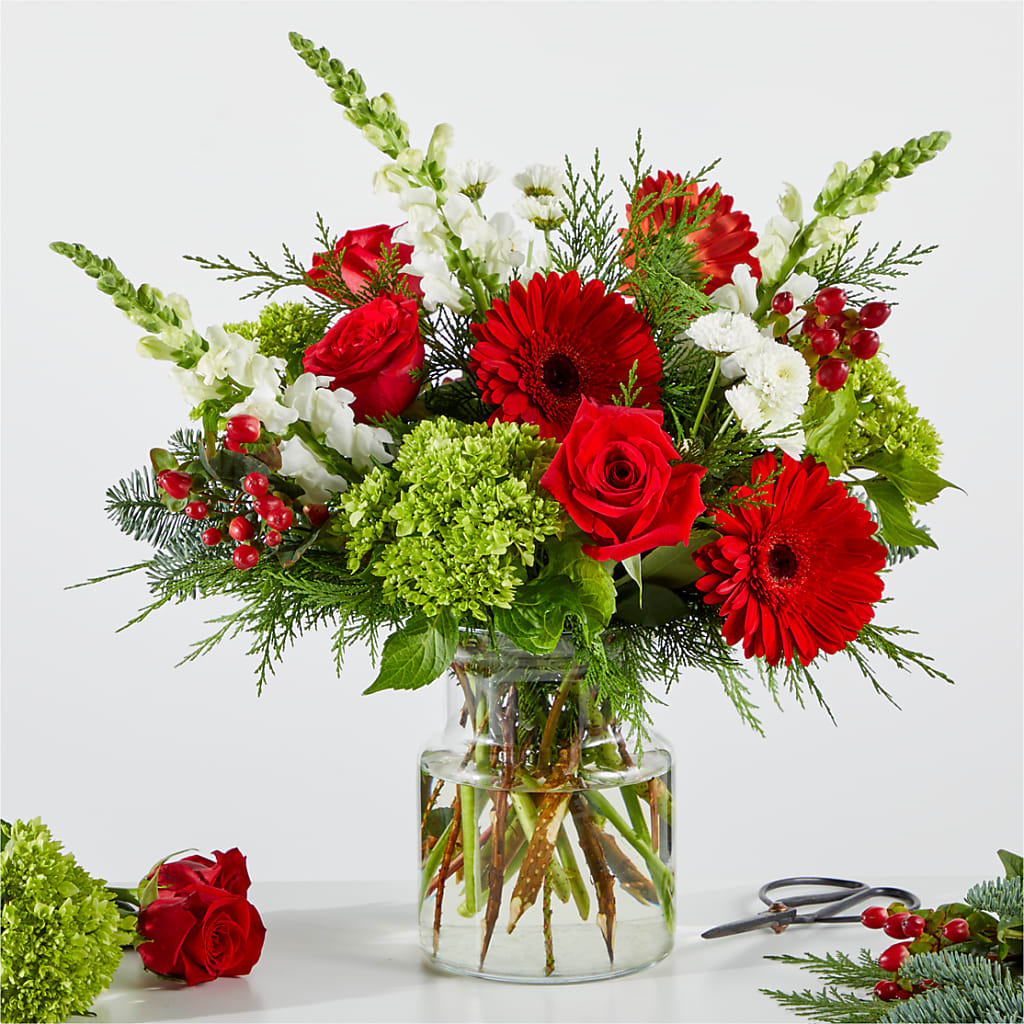 Merry Moment Bouquet – A Florist Original – Micaelas Flowers And Gifts, Tulsa OK