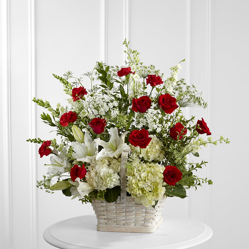 In Loving Memory Arrangement – Micaelas Flowers And Gifts, Tulsa OK