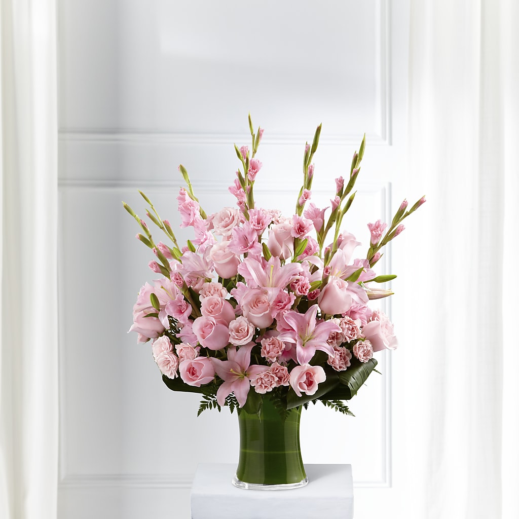 Lovely Tribute Bouquet – Micaelas Flowers And Gifts, Tulsa OK