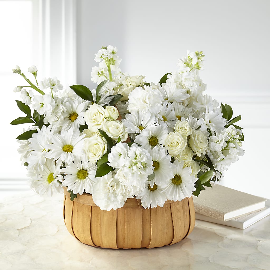 Graceful Garden Basket – Micaelas Flowers And Gifts, Tulsa OK