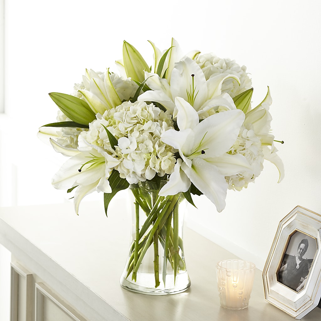 Compassionate Lily Bouquet – Micaelas Flowers And Gifts, Tulsa OK