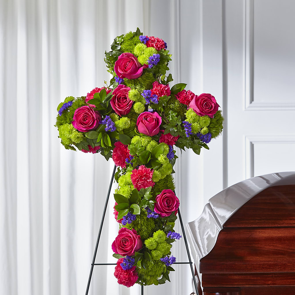 Tribute Rose Floral Cross – Micaelas Flowers And Gifts, Tulsa OK