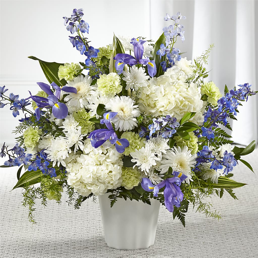 Soft Serenity Floor Basket – Micaelas Flowers And Gifts, Tulsa OK