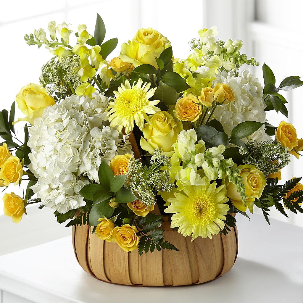 Rustic Remembrance Basket – Micaelas Flowers And Gifts, Tulsa OK