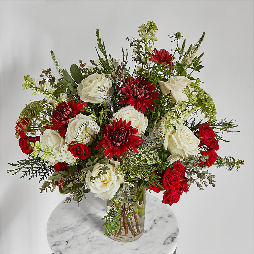 Favorite Traditions Bouquet – Micaelas Flowers And Gifts, Tulsa OK