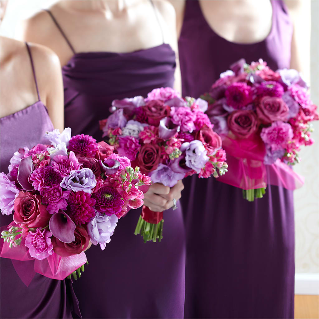 Bridesmaid's Garden Bouquet – Micaelas Flowers And Gifts, Tulsa OK