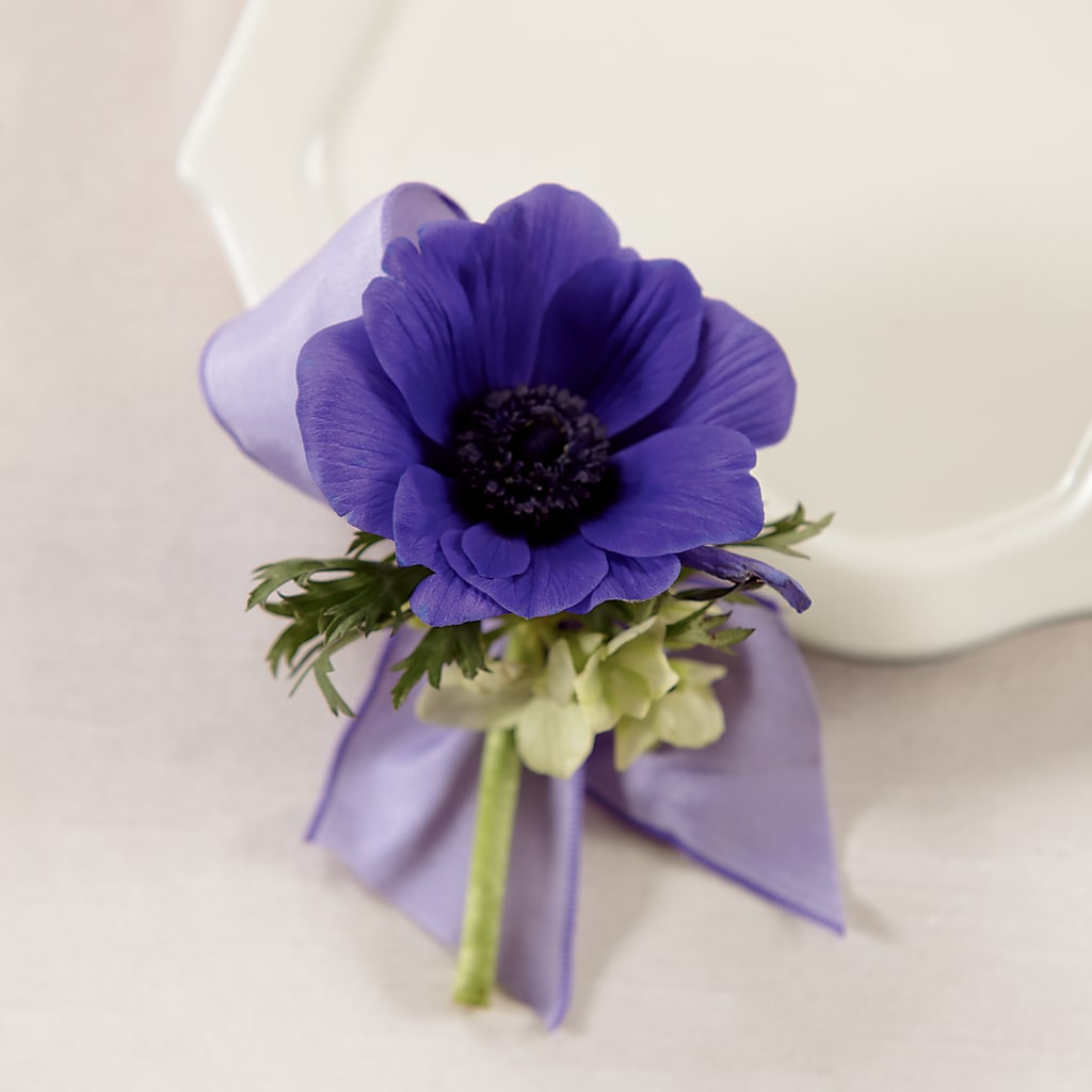 Purple Passion Boutonniere – Micaelas Flowers And Gifts, Tulsa OK