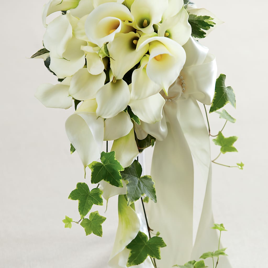White Chapel Bouquet – Micaelas Flowers And Gifts, Tulsa OK