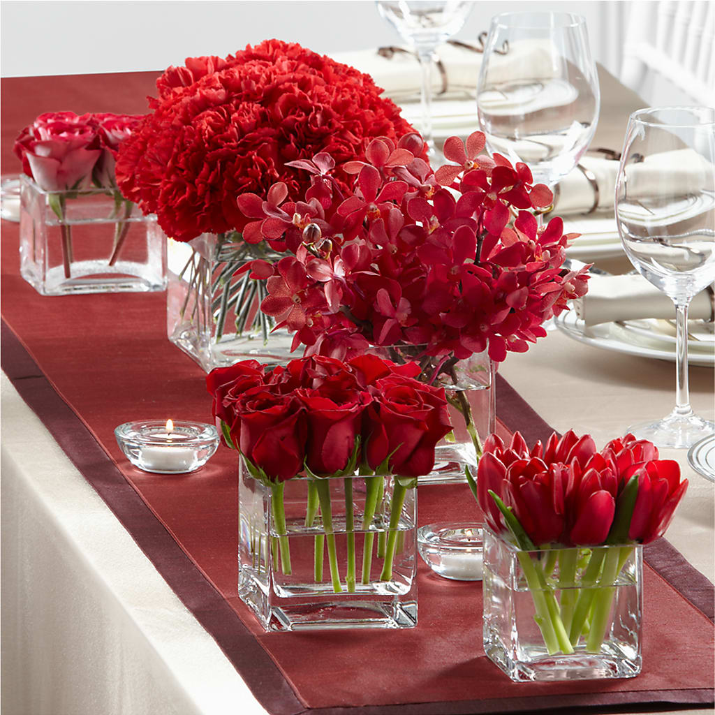 Modern Grace Centerpiece – Micaelas Flowers And Gifts, Tulsa OK