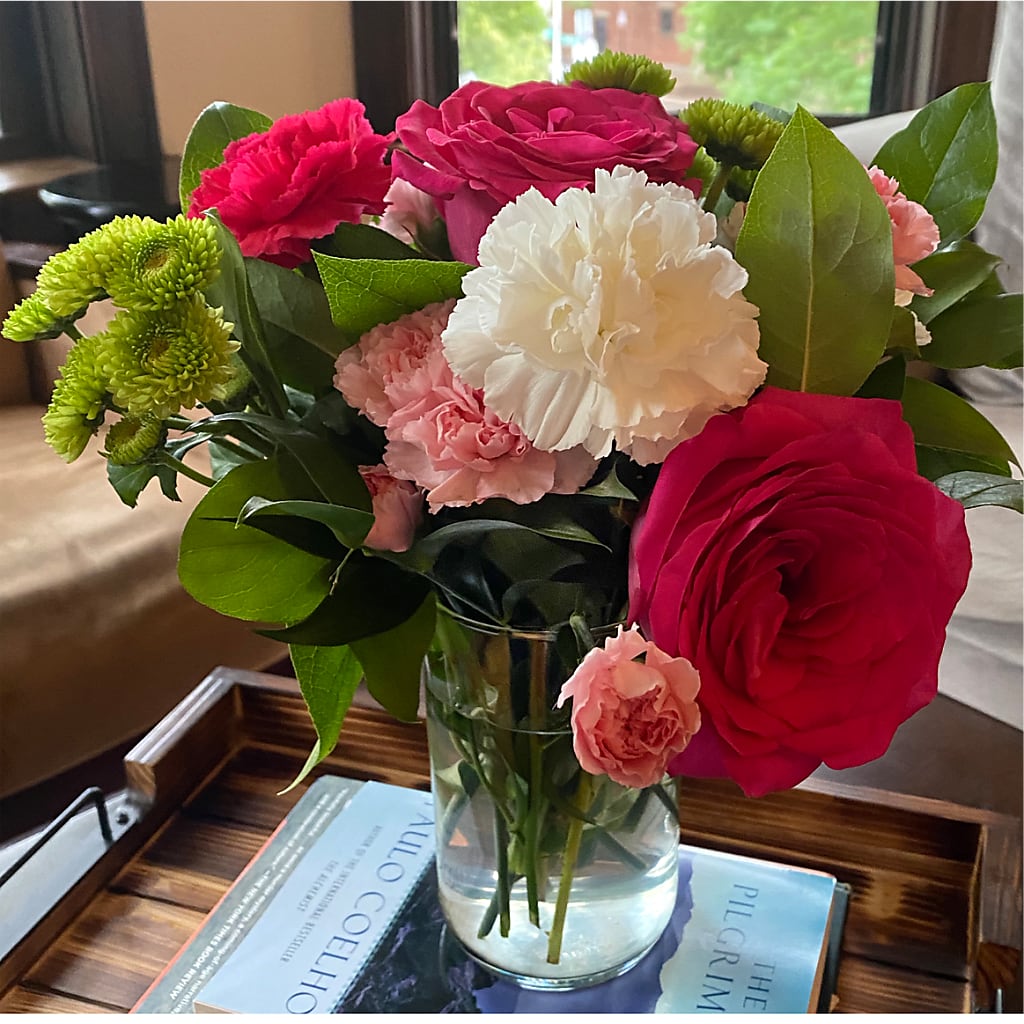 Sweet & Pretty Bouquet –  Micaelas Flowers And Gifts, Tulsa OK