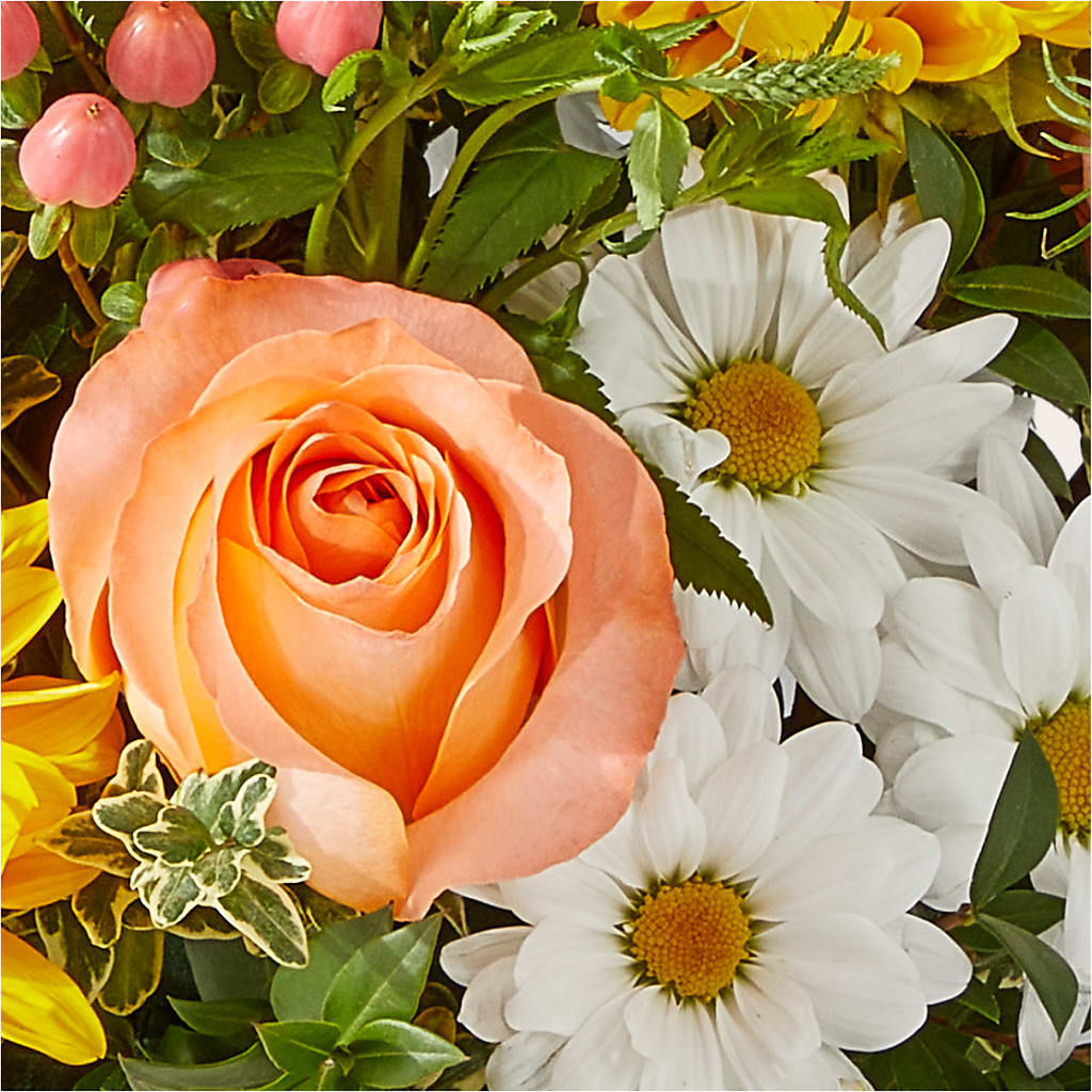 The Good Life Bouquet –  Micaelas Flowers And Gifts, Tulsa OK