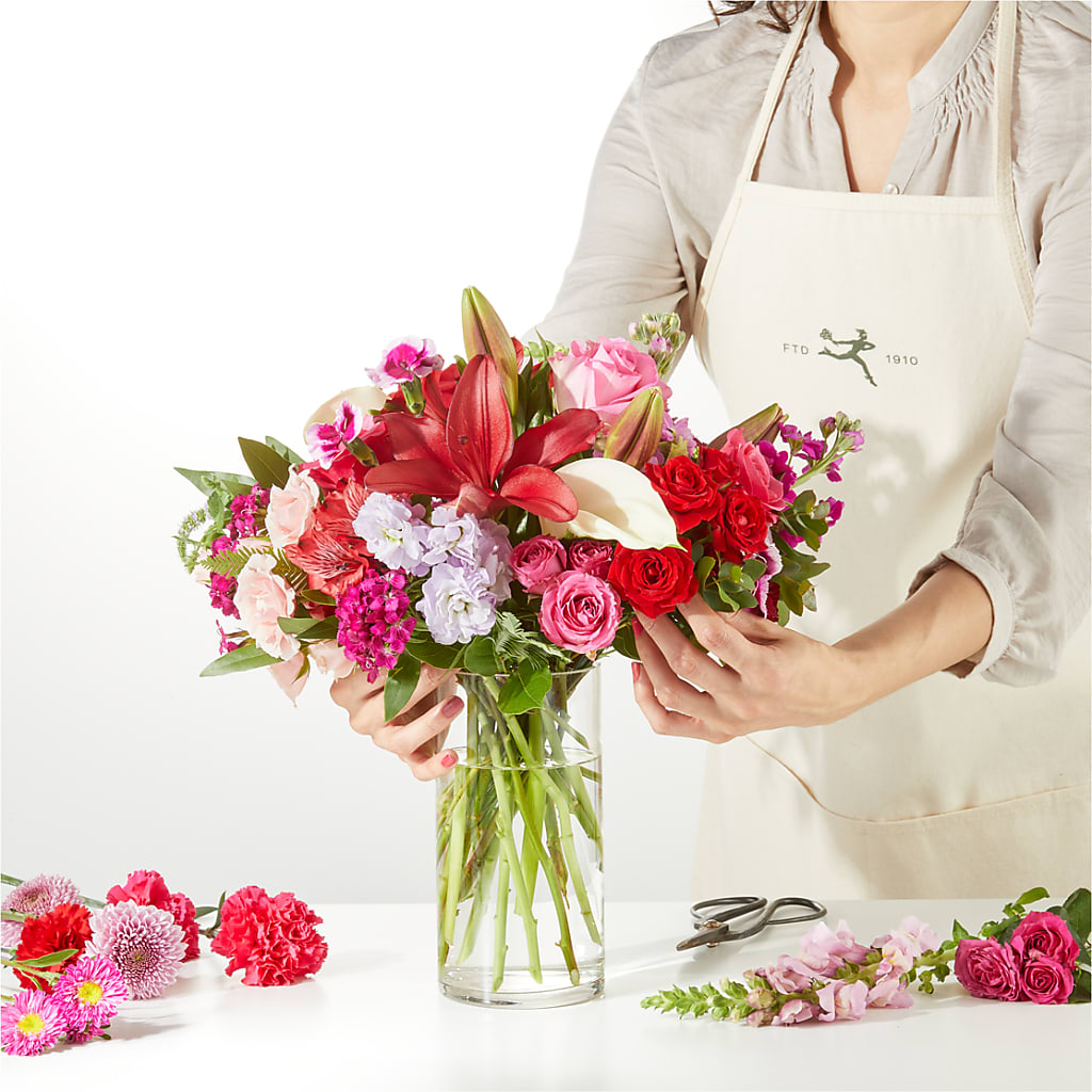 Swooning Over You - A Luxury Florist Original –  Micaelas Flowers And Gifts, Tulsa OK