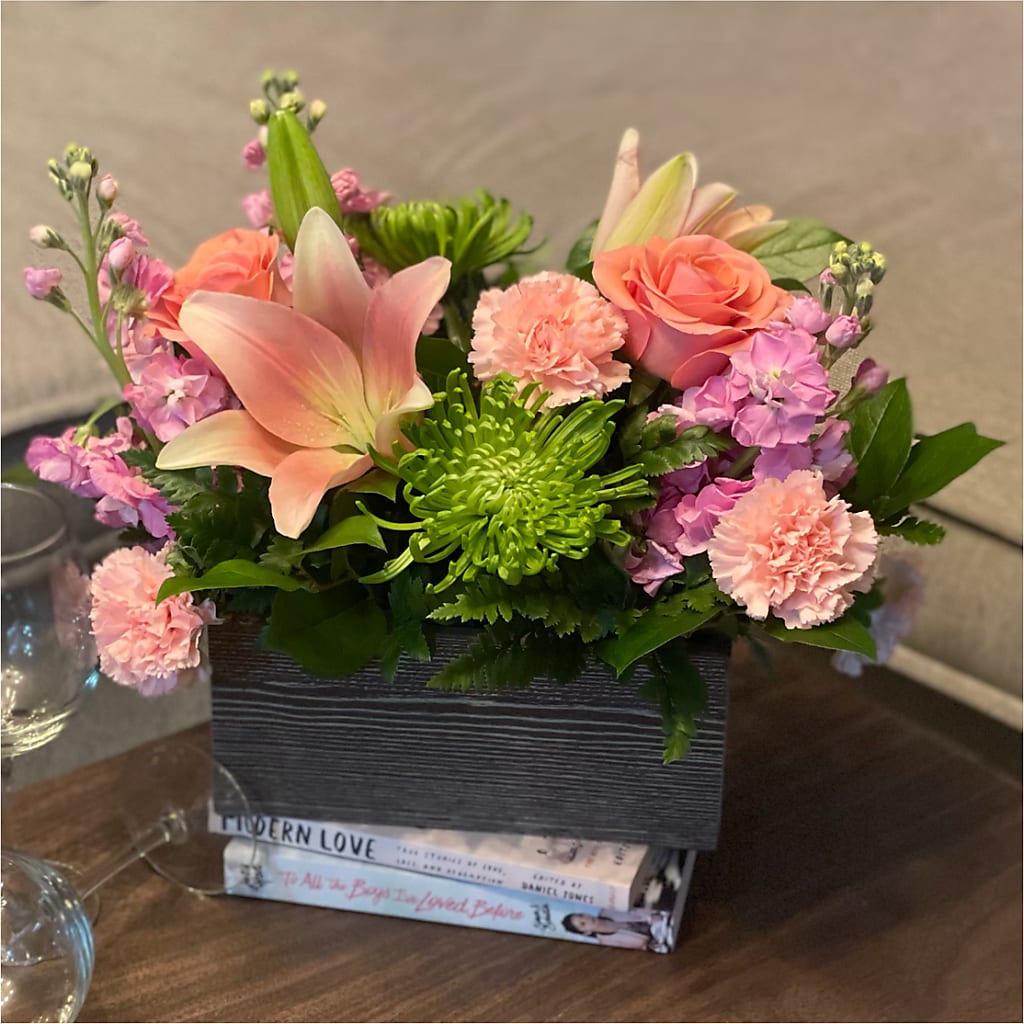 Beautiful Spirit Basket –  Micaelas Flowers And Gifts, Tulsa OK