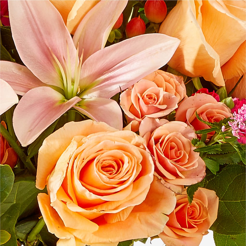 Bisous Bouquet –  Micaelas Flowers And Gifts, Tulsa OK