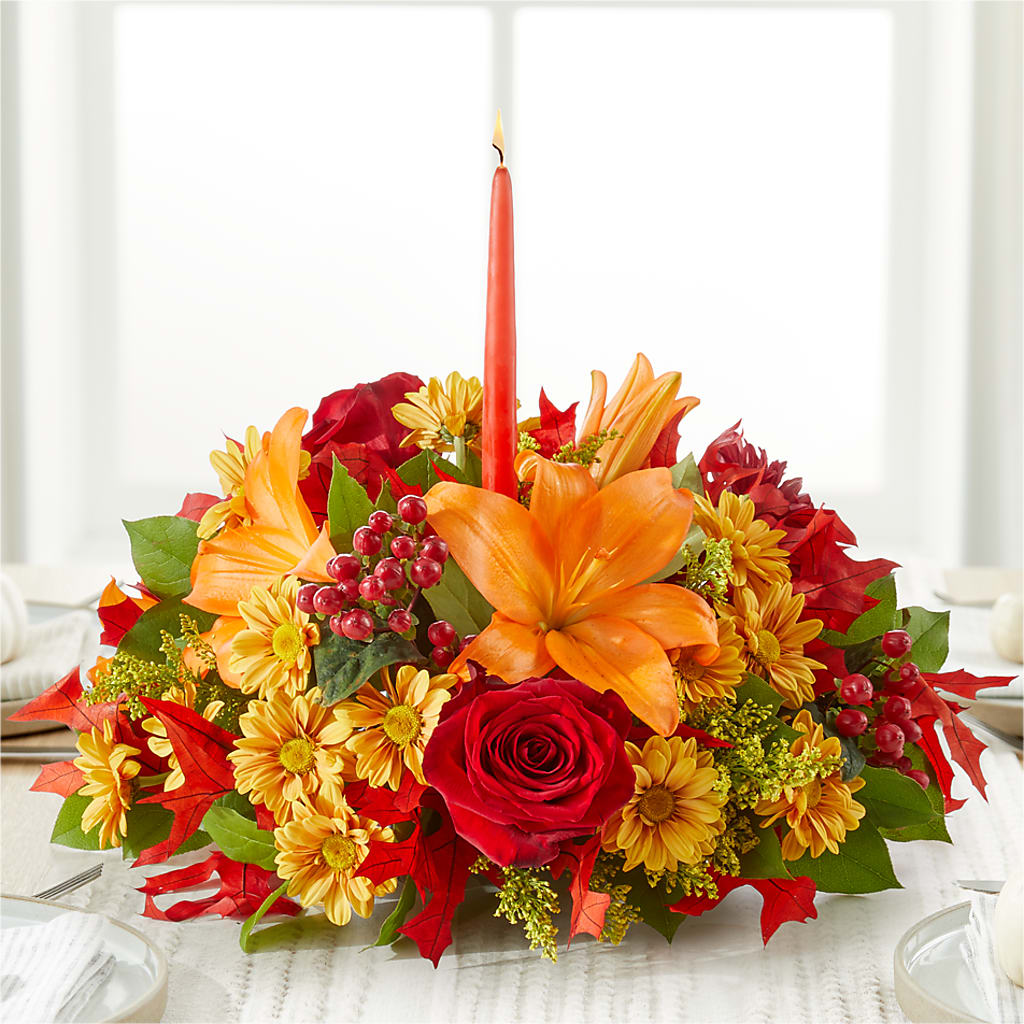 Autumn's Embrace Centerpiece –  Micaelas Flowers And Gifts, Tulsa OK